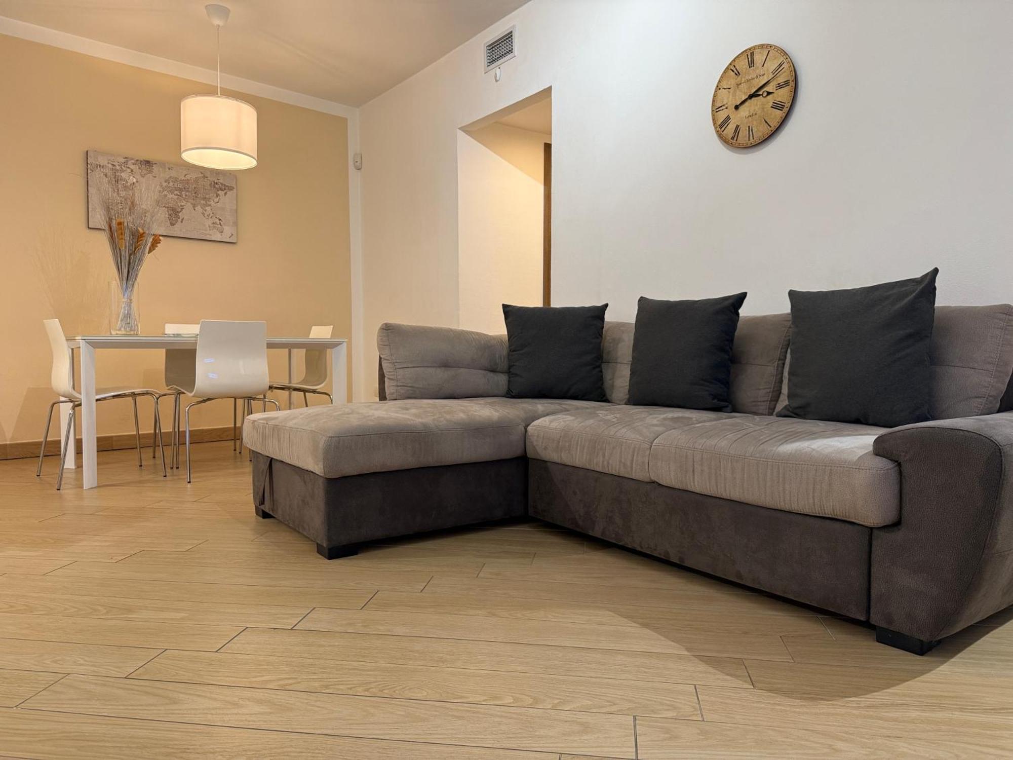 Comecasa Modern Apartment In Historical Centre Asti Exteriör bild